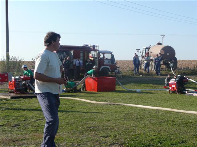 P1010657 (Small).JPG